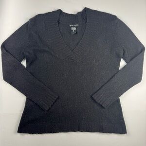 New York & Company Black wool blend  V-Neck Sweater size XL